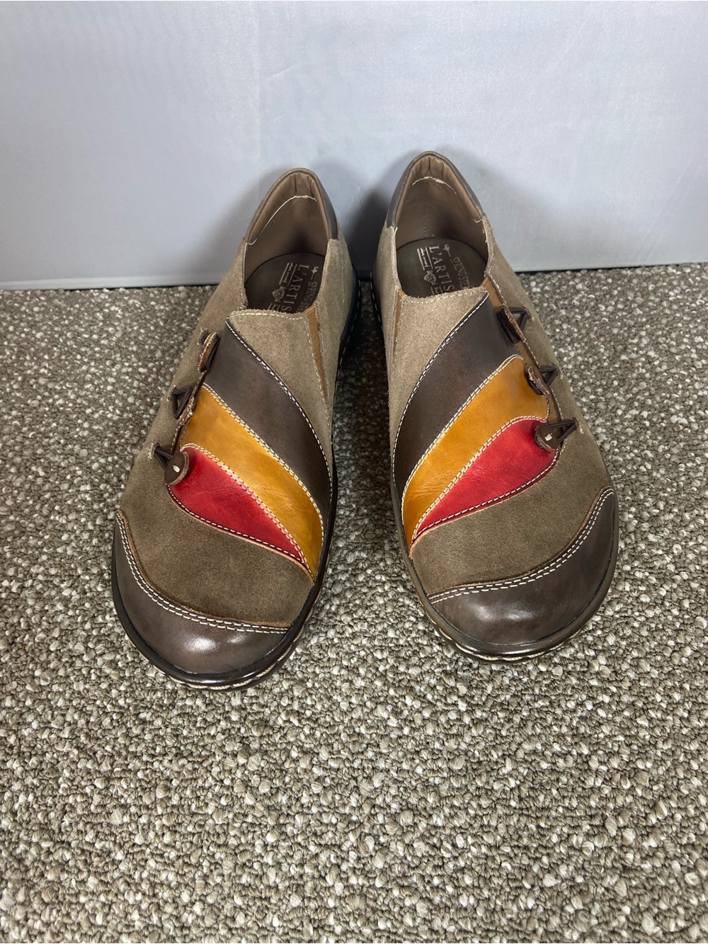 L'ATISTE Spring Step Multiple Leathers Colors Slip-On Loafers. Pre-Owned.